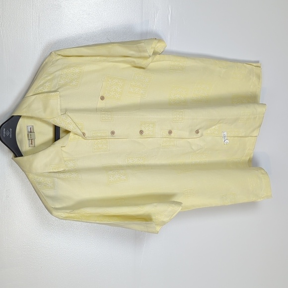 Tommy Bahama Silk and Linen Blend Button Front Shirt - Picture 1 of 9
